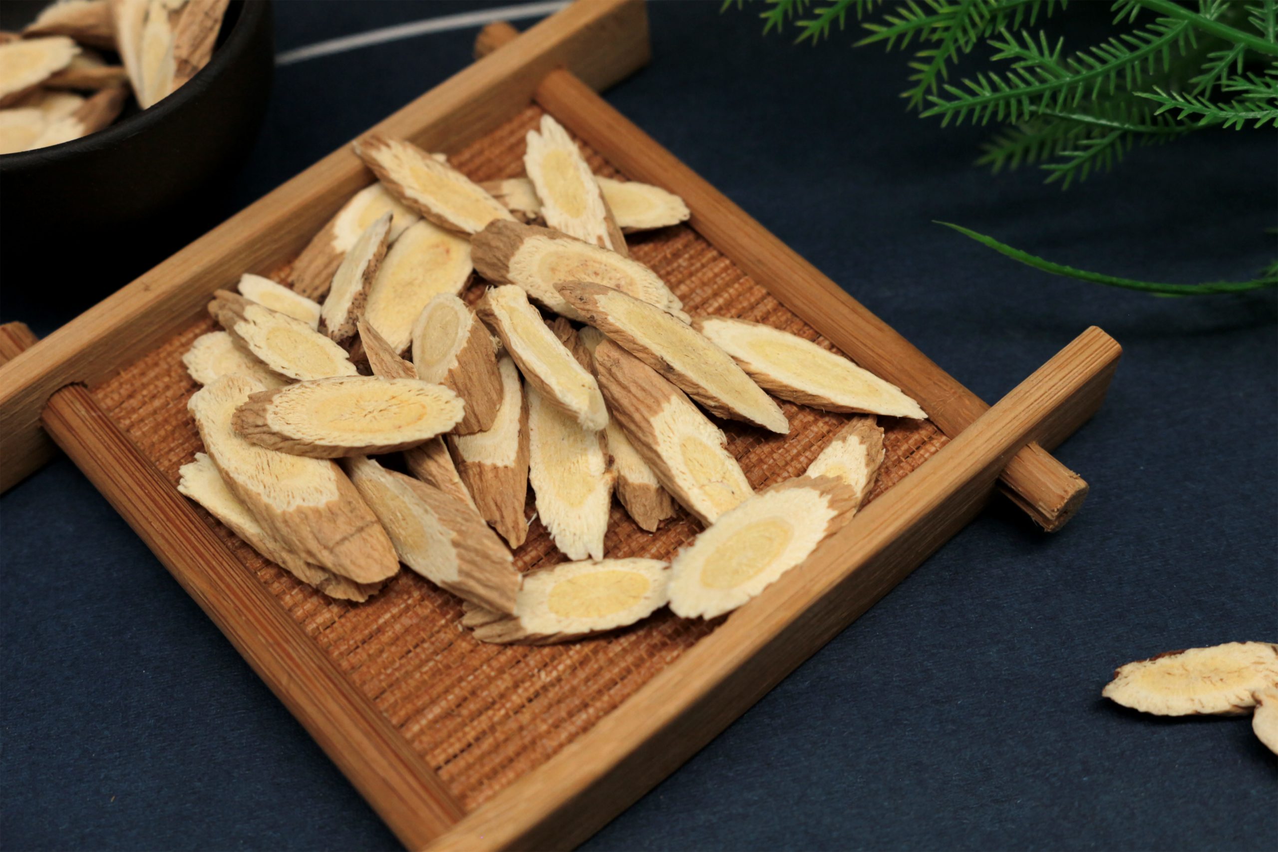 前沿應(yīng)用|低場核磁與過程分析技術(shù)結(jié)合實(shí)現(xiàn)中藥飲片炮制的在線評估